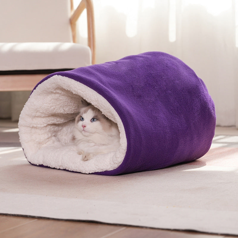 Happy Paws - Enclosed Cat Winter Bed