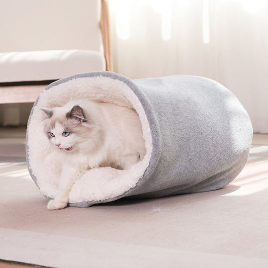 Happy Paws - Enclosed Cat Winter Bed